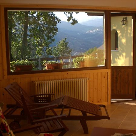 Bed And Breakfast Montino Cene Екстер'єр фото