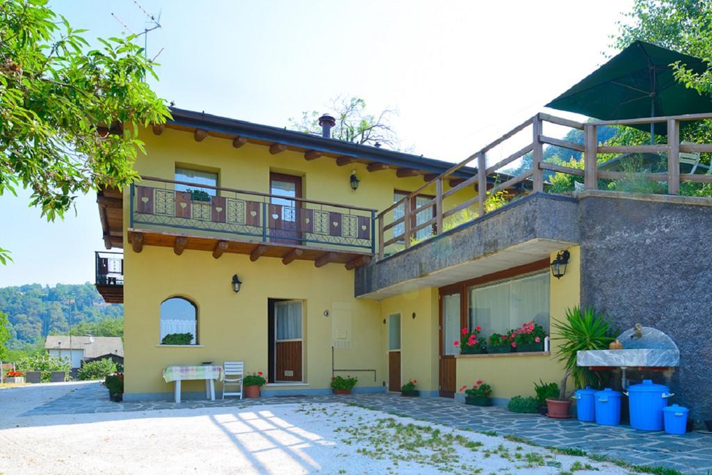 Bed And Breakfast Montino Cene Екстер'єр фото